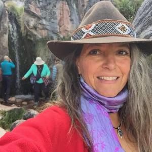 Meet your Posher, Julie